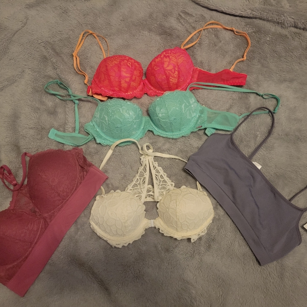 PINK Victoria’s Secret Date Racerback Bra 32B, VS & Gap Body Bralette Small